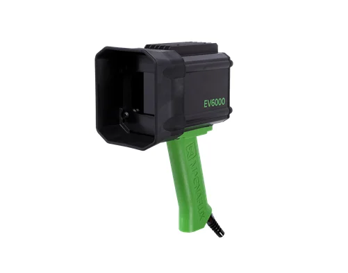 EV6000 — Luminária LED UV Portátil